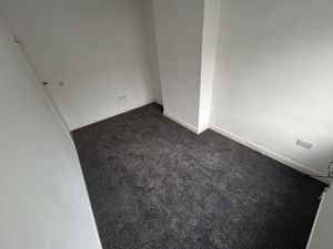 Photo 19- click for photo gallery